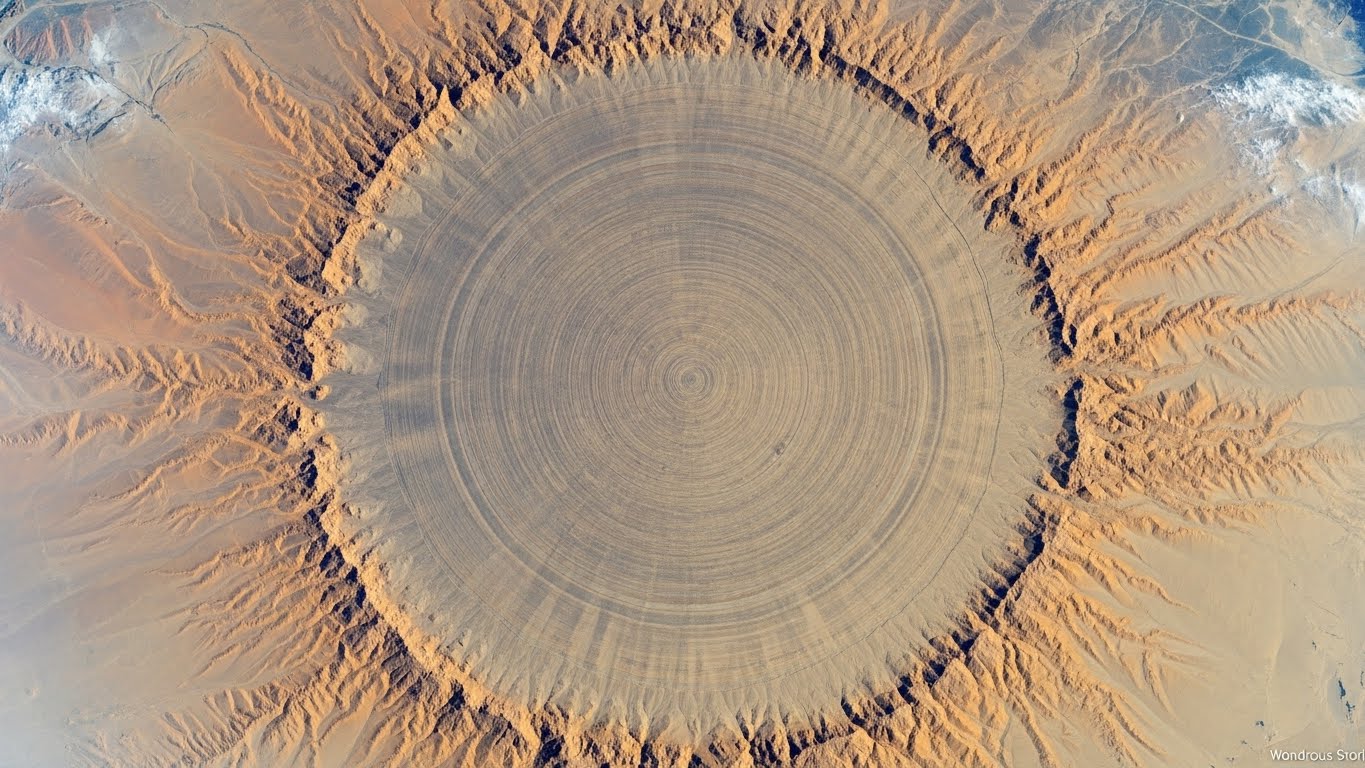 Richat Structure Atlantis claim shown through a satellite-style view of the Eye of the Sahara.